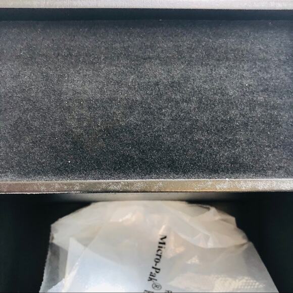 NIB Black Compact Charging Station Organize Multiple Devices HInged Back Panel - Picture 6 of 16